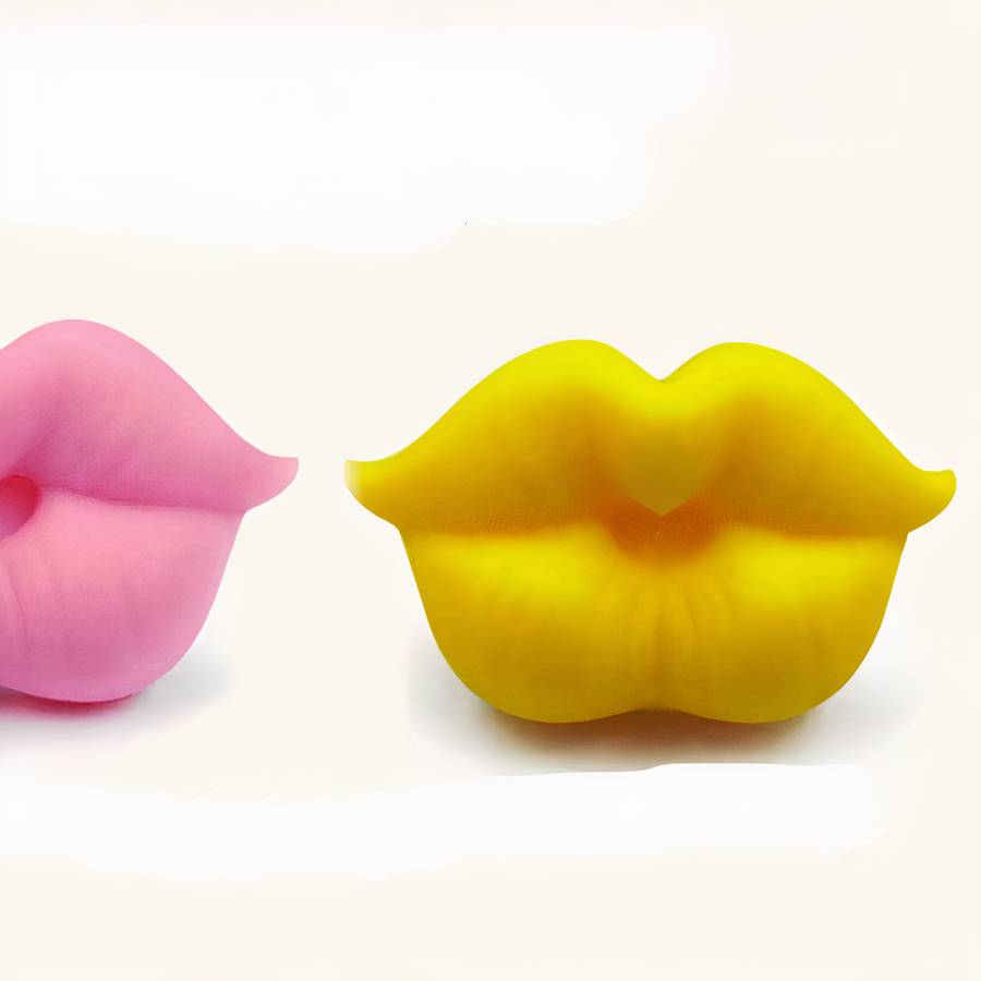 Baby Lip-Shaped Pacifier Natural Silicone Soothing Nipple for Infants